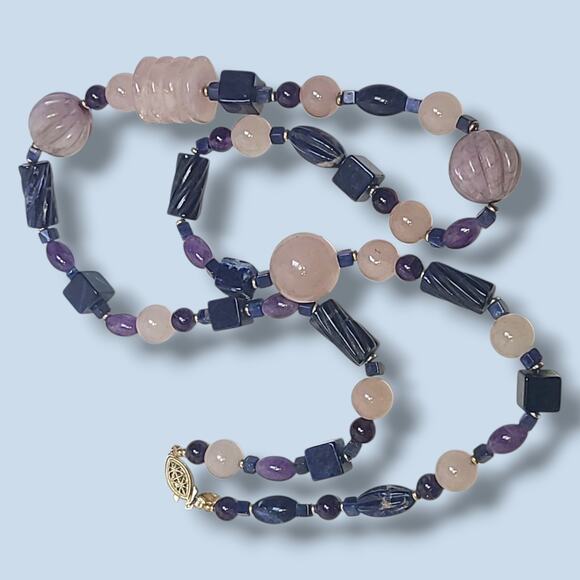 Sandra David Signed Vintage Beaded Necklace Rose Peach & Navy Carved Stones 30″ - Picture 5 of 10